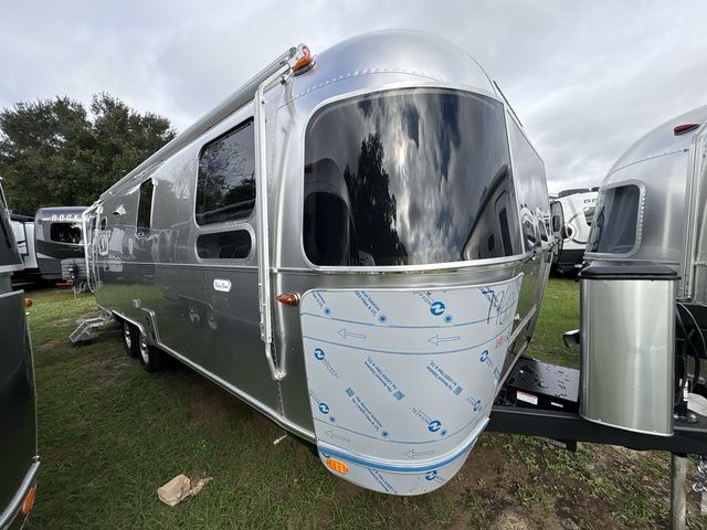 2026 Airstream 27FBQ Base
