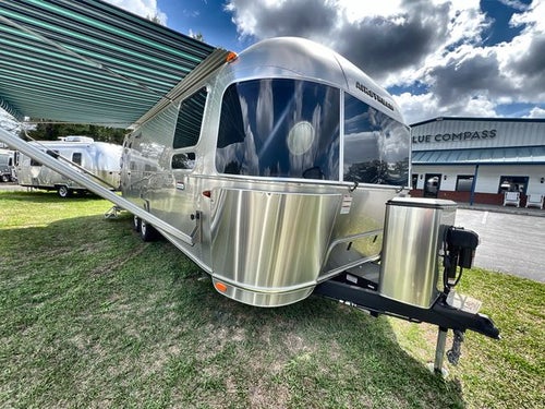 2025 Airstream 27FBQ Base