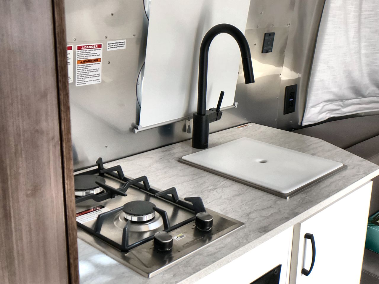 2020 Airstream 19CB Base