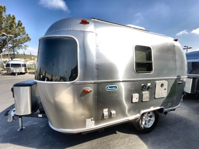 2025 Airstream 16RB Base