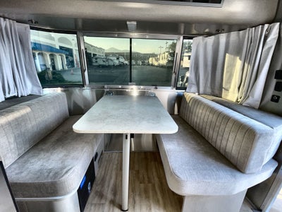 2025 Airstream 16RB Base