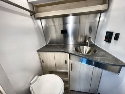 2025 Airstream 25FBT Base