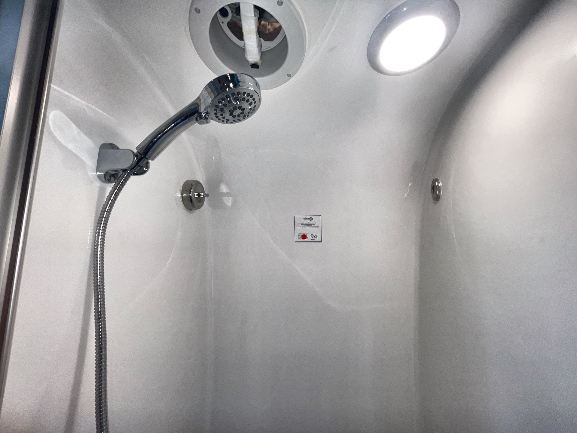 2025 Airstream 25FBT Base