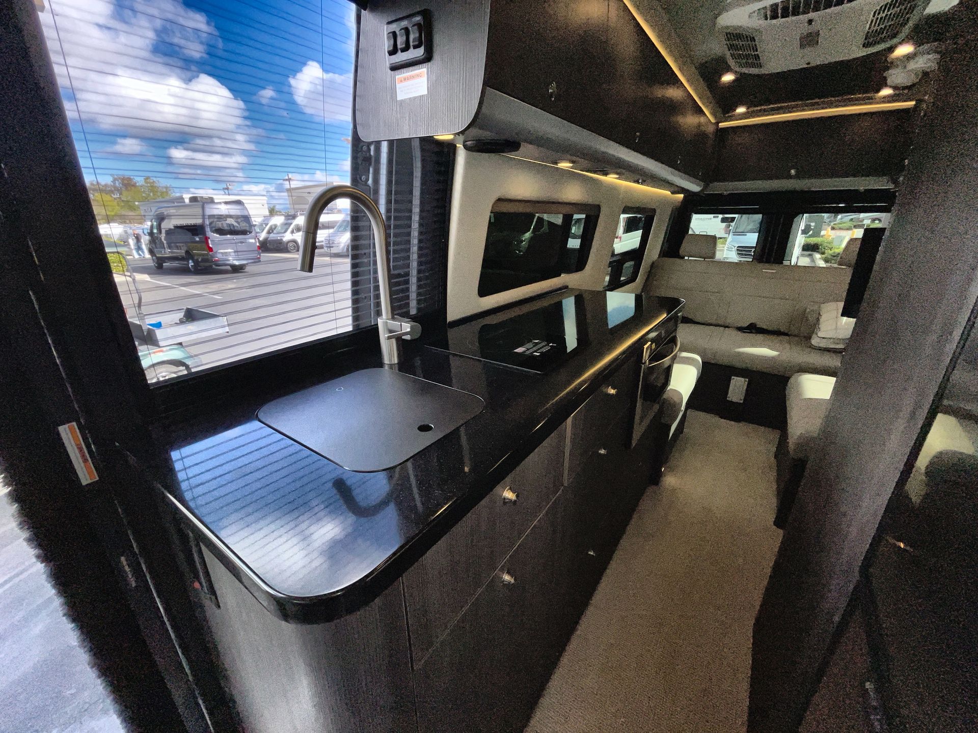 2026 Airstream 24GT Base