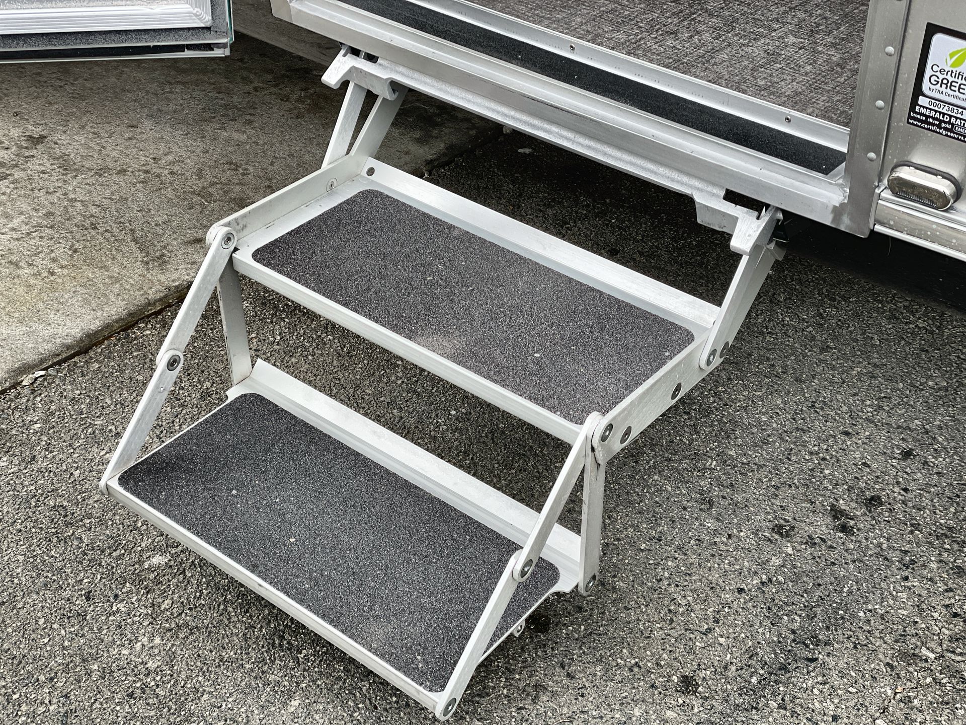 2026 Airstream 30FBBT Base