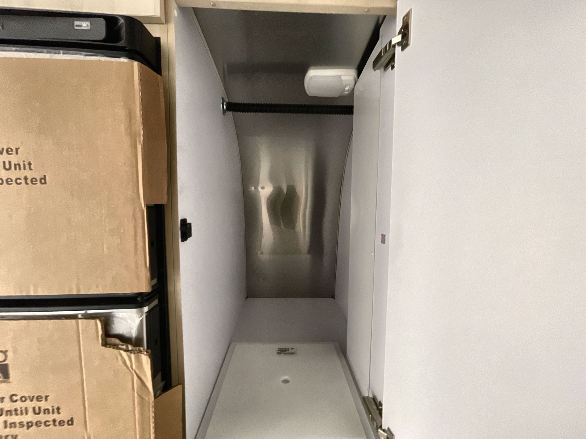 2026 Airstream 30FBBT Base