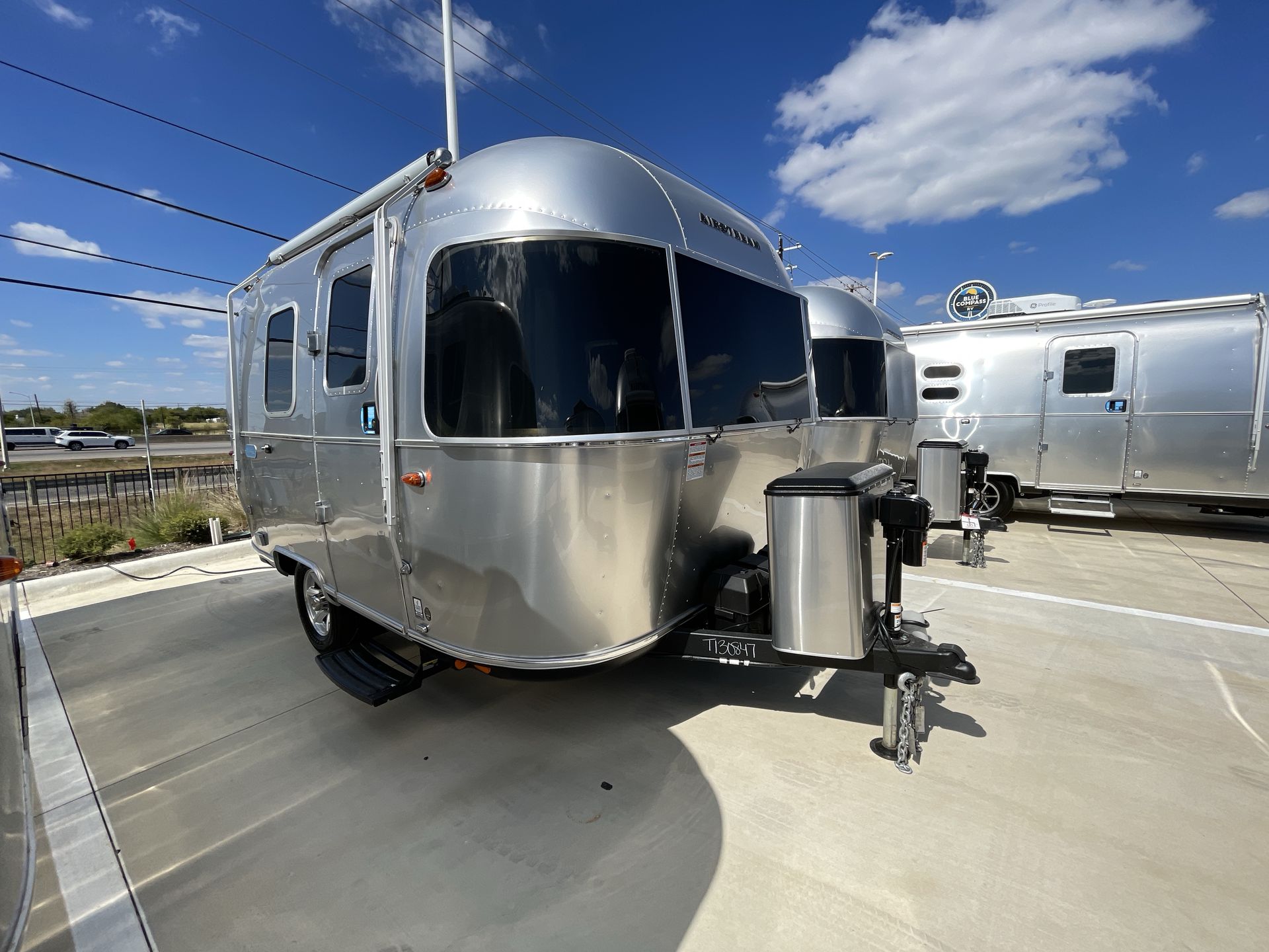 2026 Airstream 16RB Base