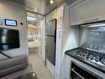 2026 Airstream 28RBQ Base