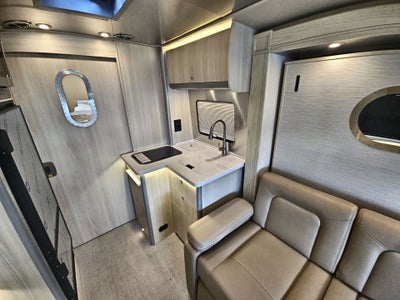 2026 Airstream 30RBT Base