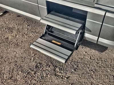 2026 Airstream 30RBT Base