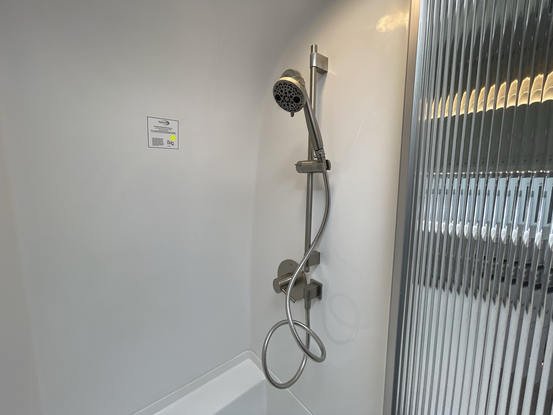 2026 Airstream 30RBT Base