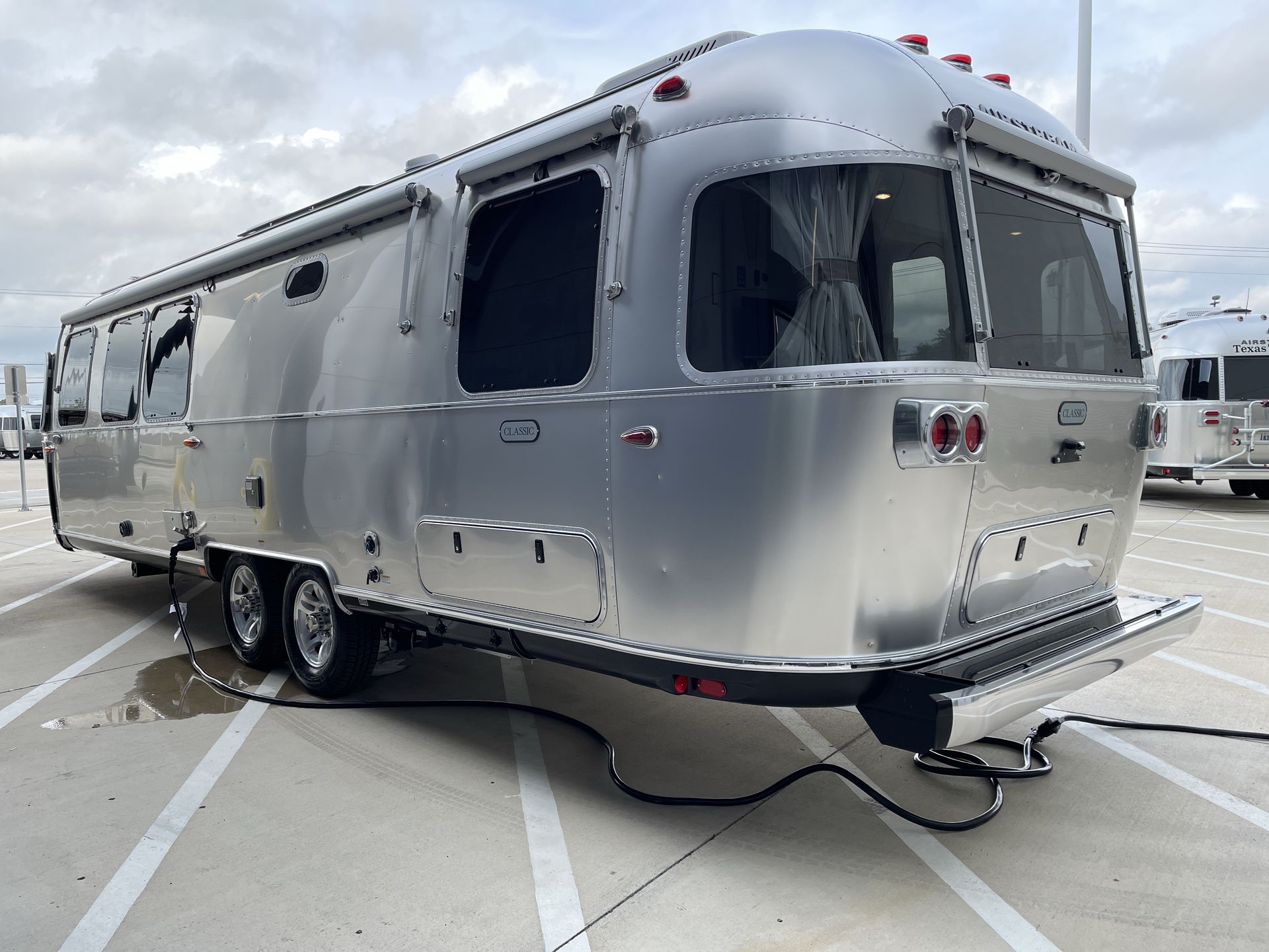 2026 Airstream 30RBT Base