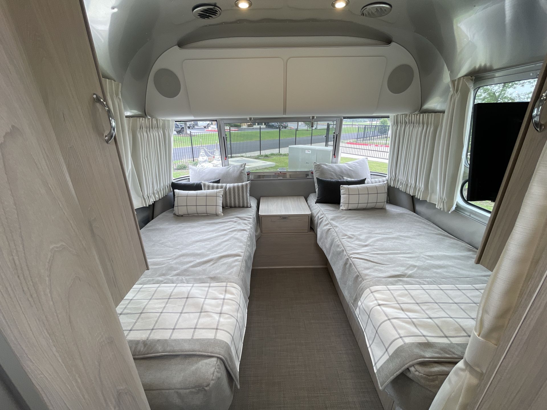 2026 Airstream 30RBT Base