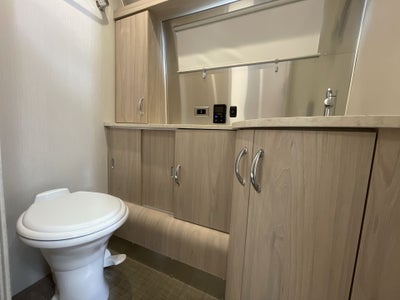 2026 Airstream 30RBT Base