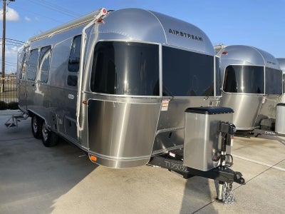 2026 Airstream 23FBT Base