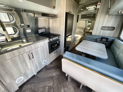 2026 Airstream 23FBT Base