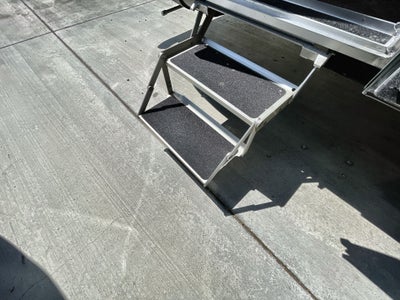 2026 Airstream 27FBT Base