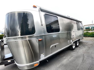 2026 Airstream 25FBT Base