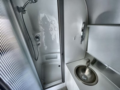 2026 Airstream 22FB Base