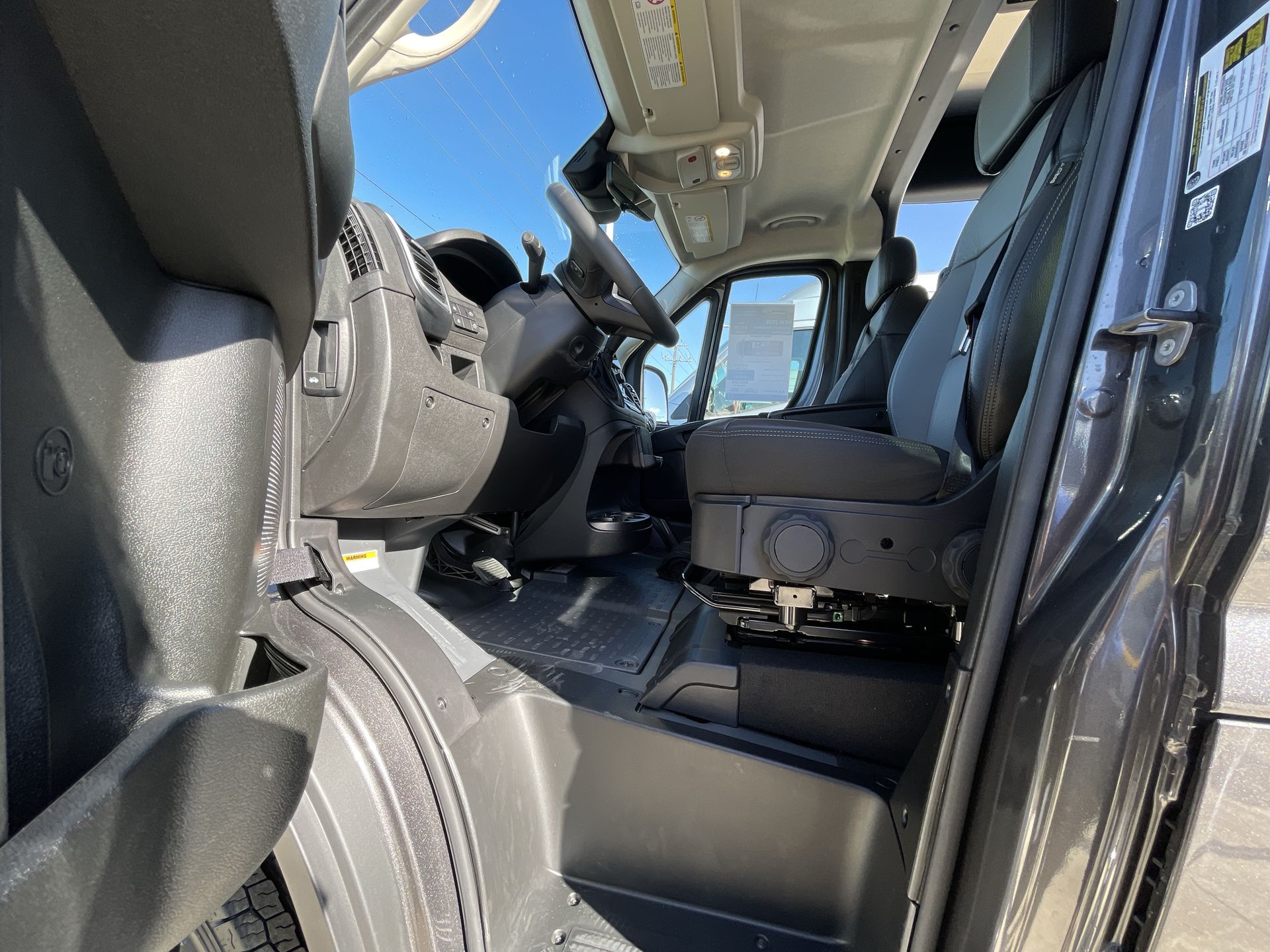 2026 Airstream Rangeline Base