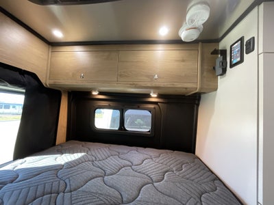 2026 Airstream Rangeline Base
