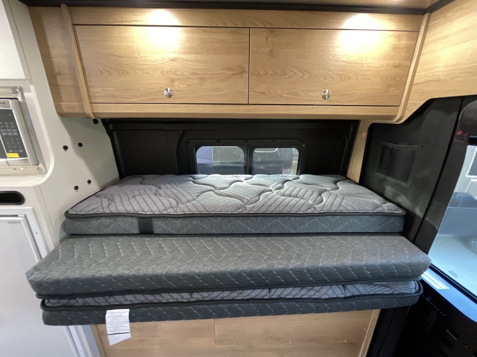 2026 Airstream Rangeline Base