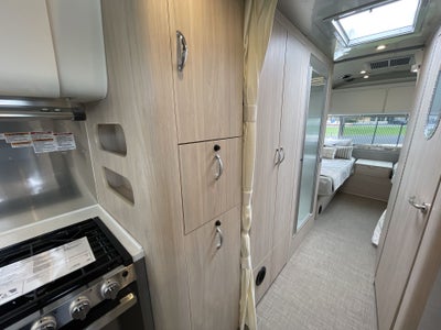 2026 Airstream 30RBT Base