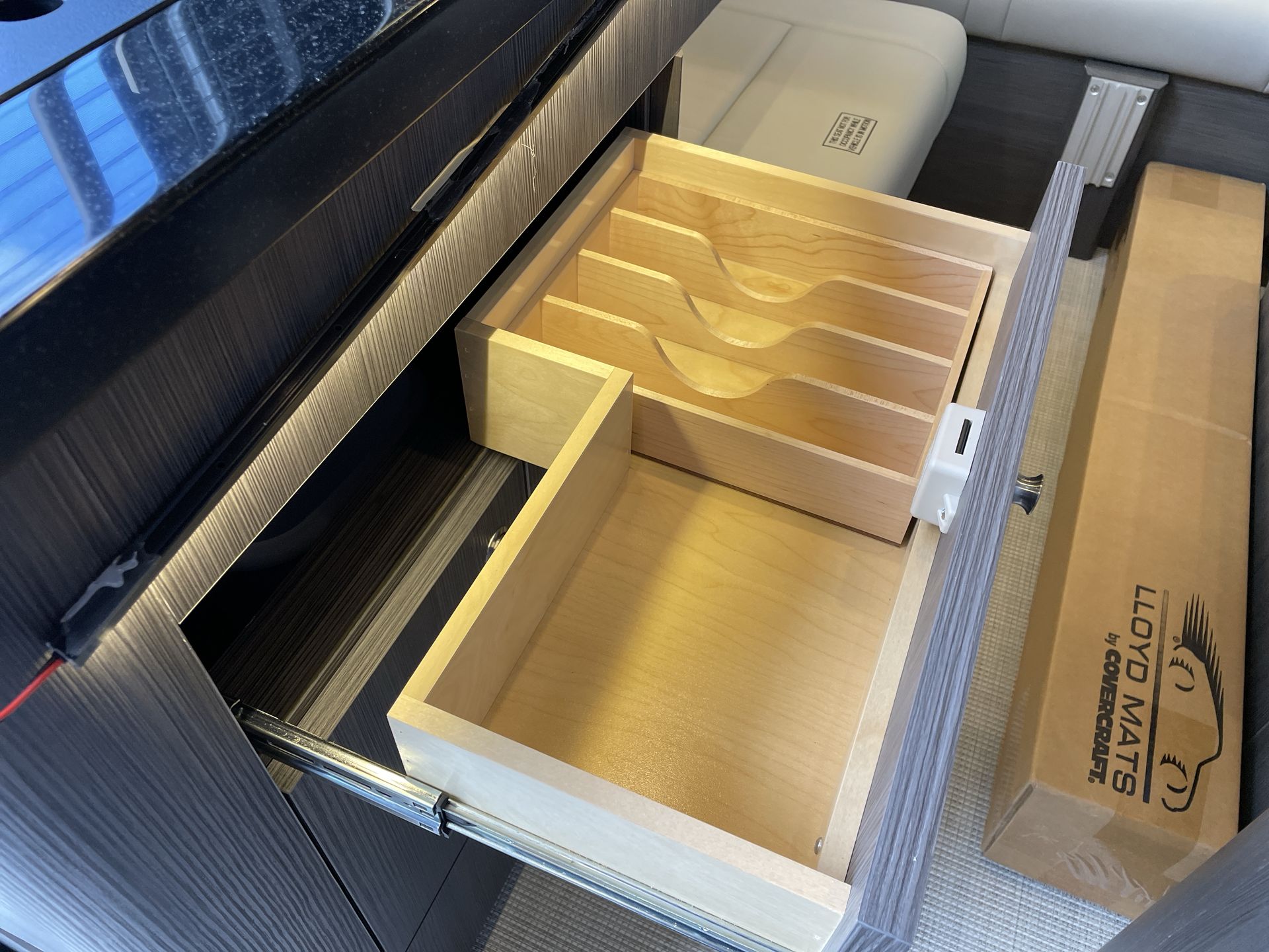 2026 Airstream 19GT Base