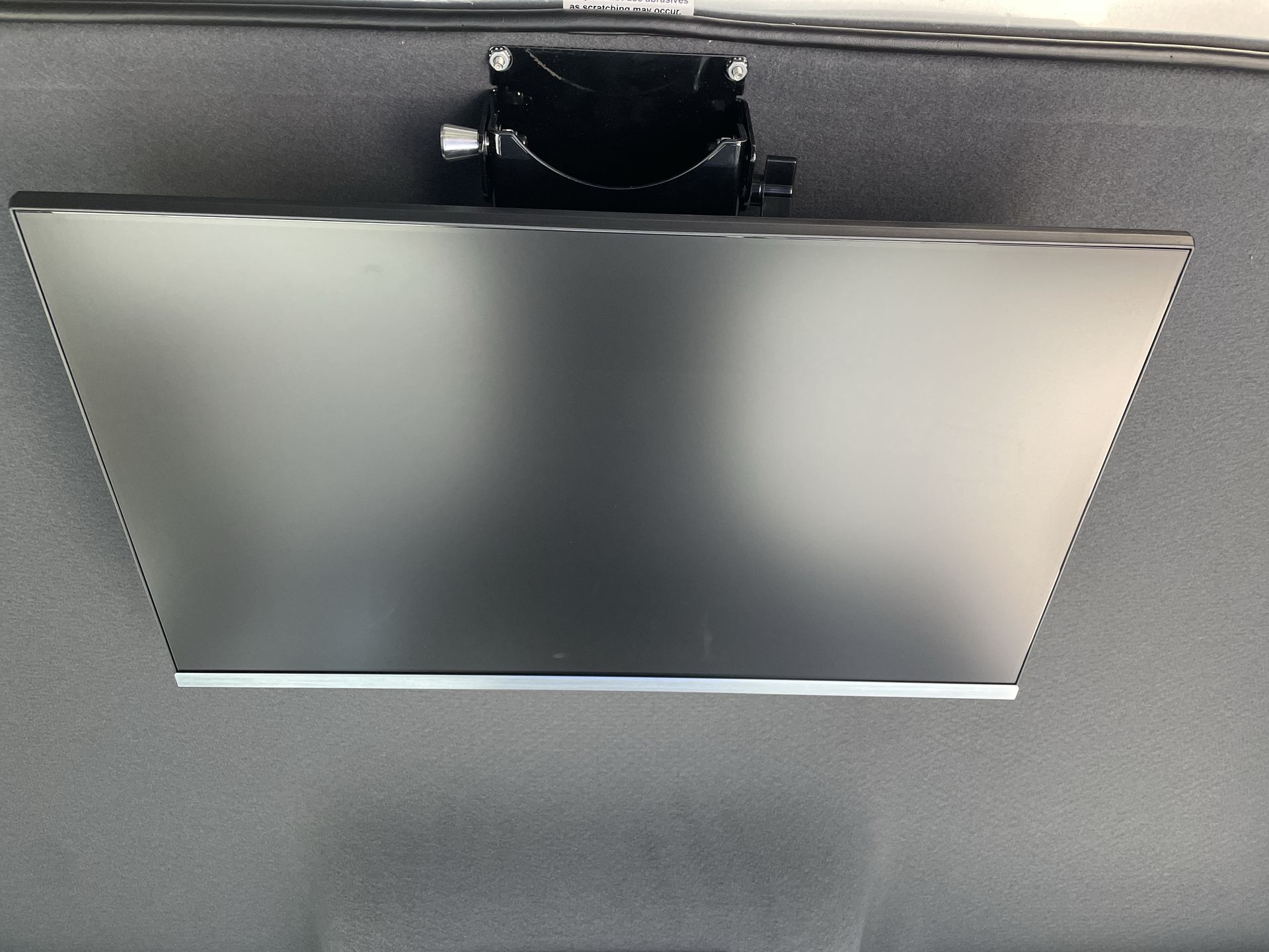 2026 Airstream 24GL 4x2 Passenger Base