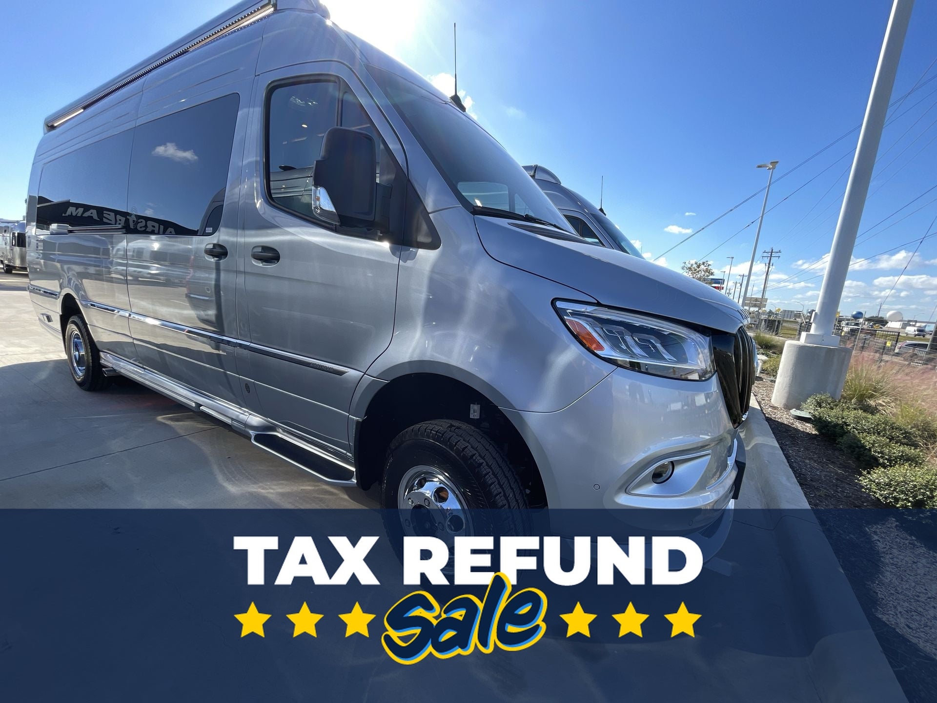 2026 Airstream 24GL Tommy Bahama Base