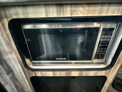 2021 Airstream 16X Base