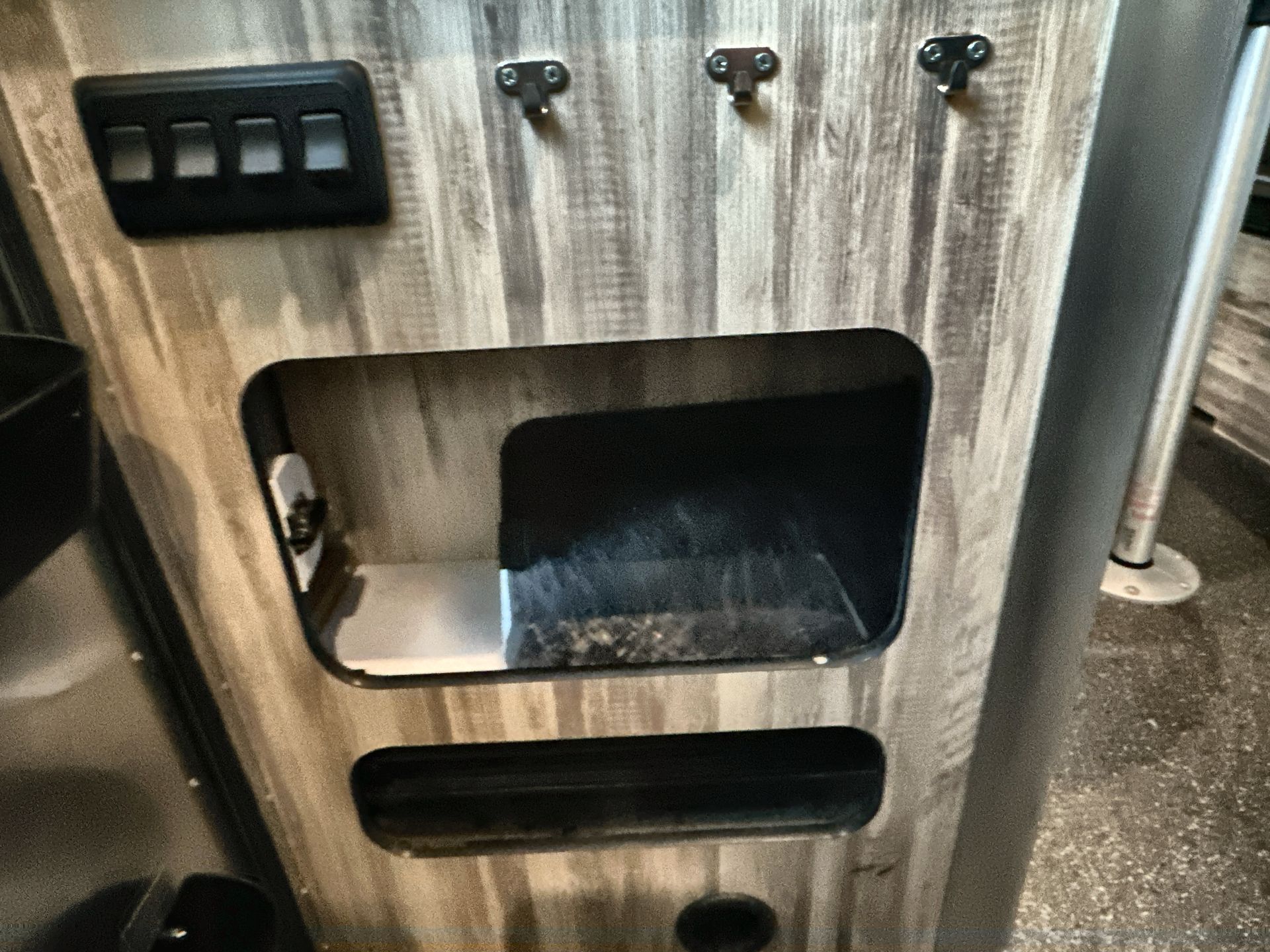 2021 Airstream 16X Base