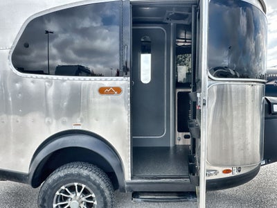2021 Airstream 16X Base