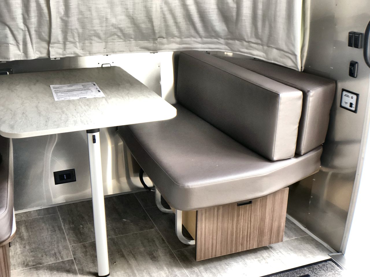 2020 Airstream 19CB Base