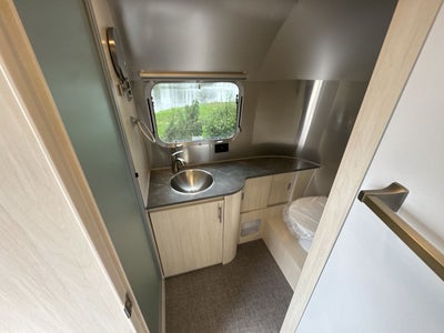 2025 Airstream 23FB Base