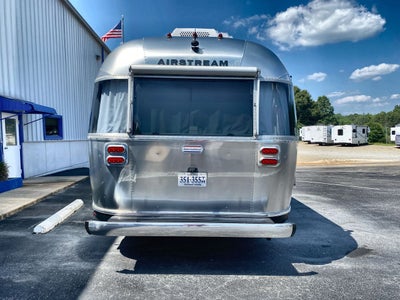 2022 Airstream 25RB Queen Base