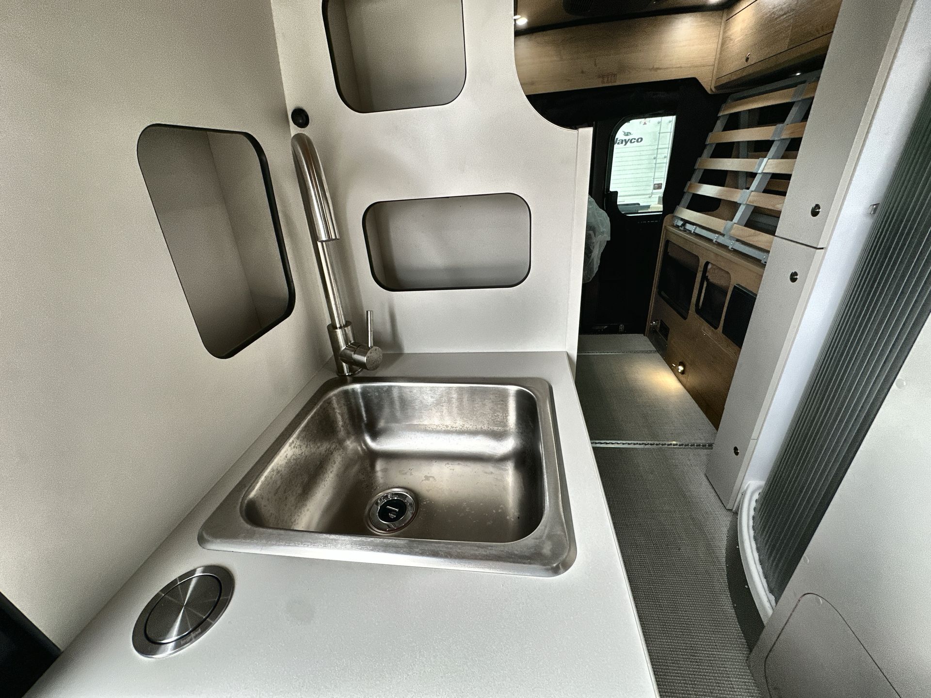 2026 Airstream Rangeline Base