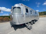 2026 Airstream 25FBQ Base