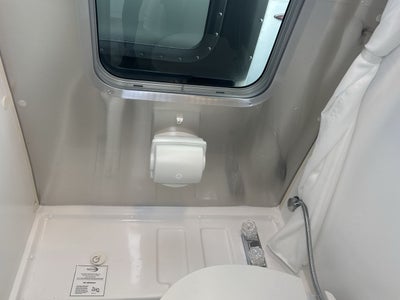 2025 Airstream 16RB Base