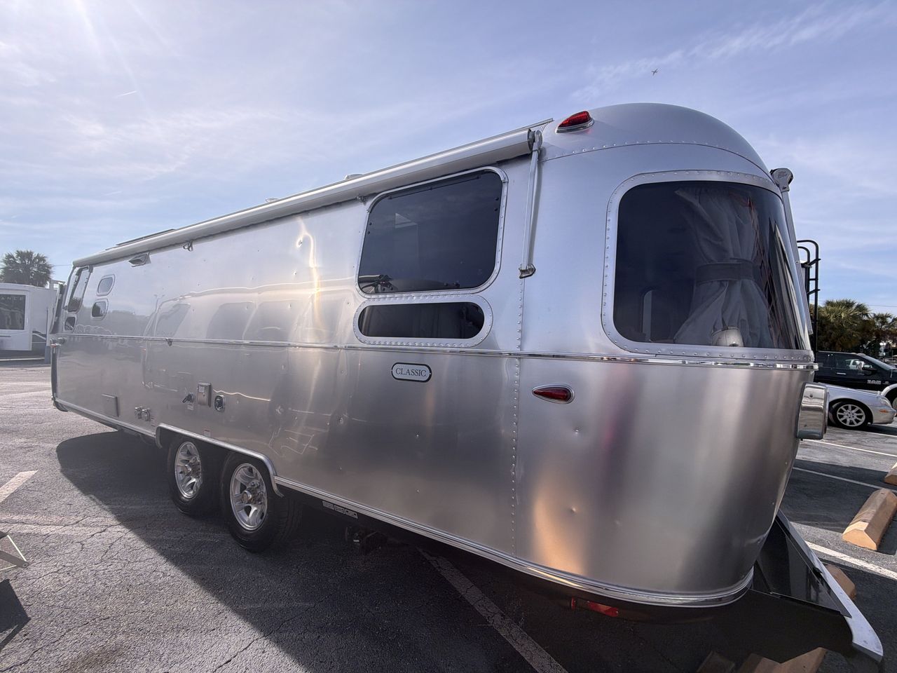 2026 Airstream 28RBQ Base