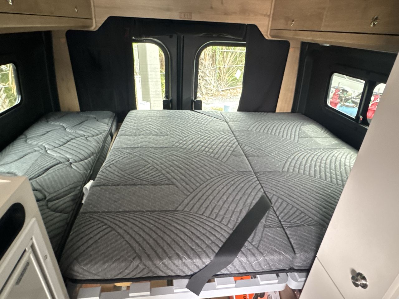 2026 Airstream Rangeline Base