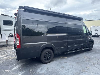 2026 Airstream Rangeline Base