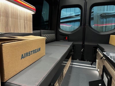 2025 Airstream 19X Base