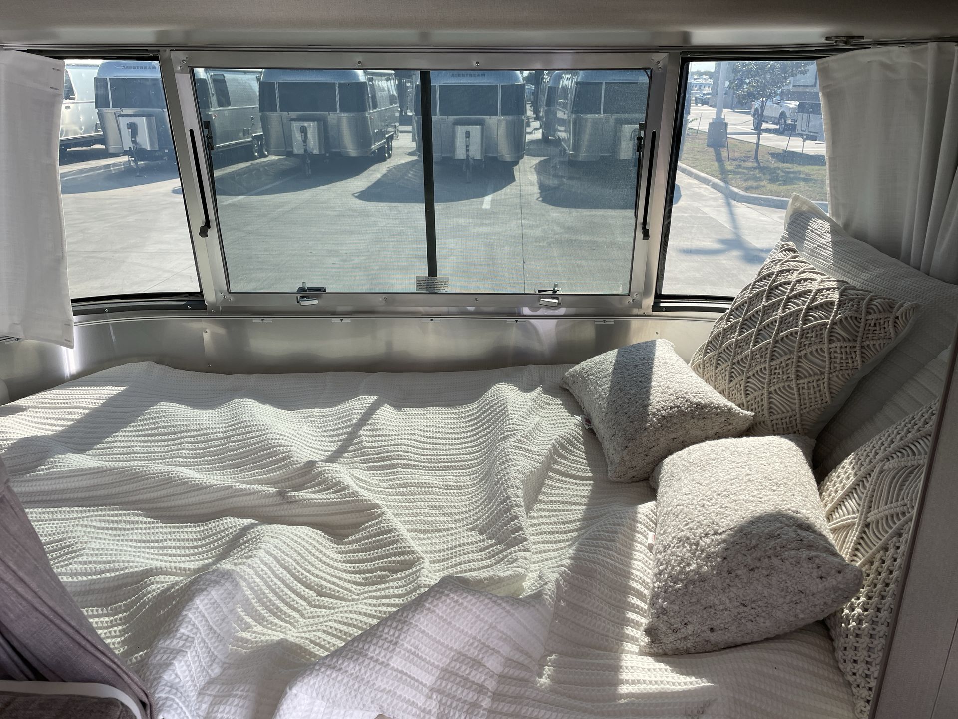 2026 Airstream 20FB Base