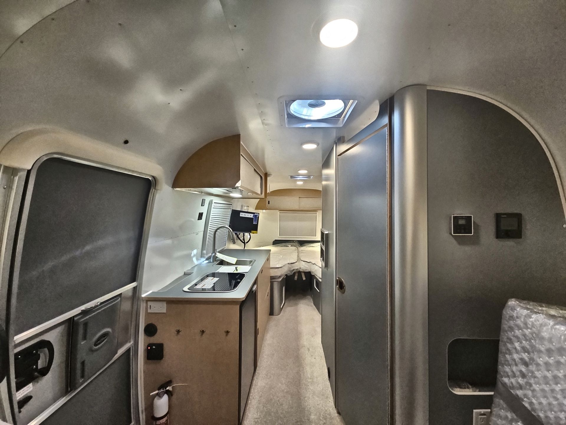 2026 Airstream 22RB Base