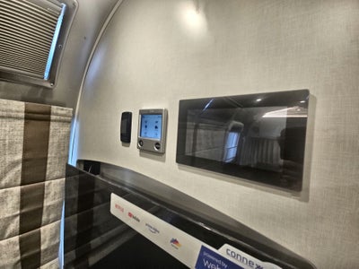 2026 Airstream 28RBQ Base