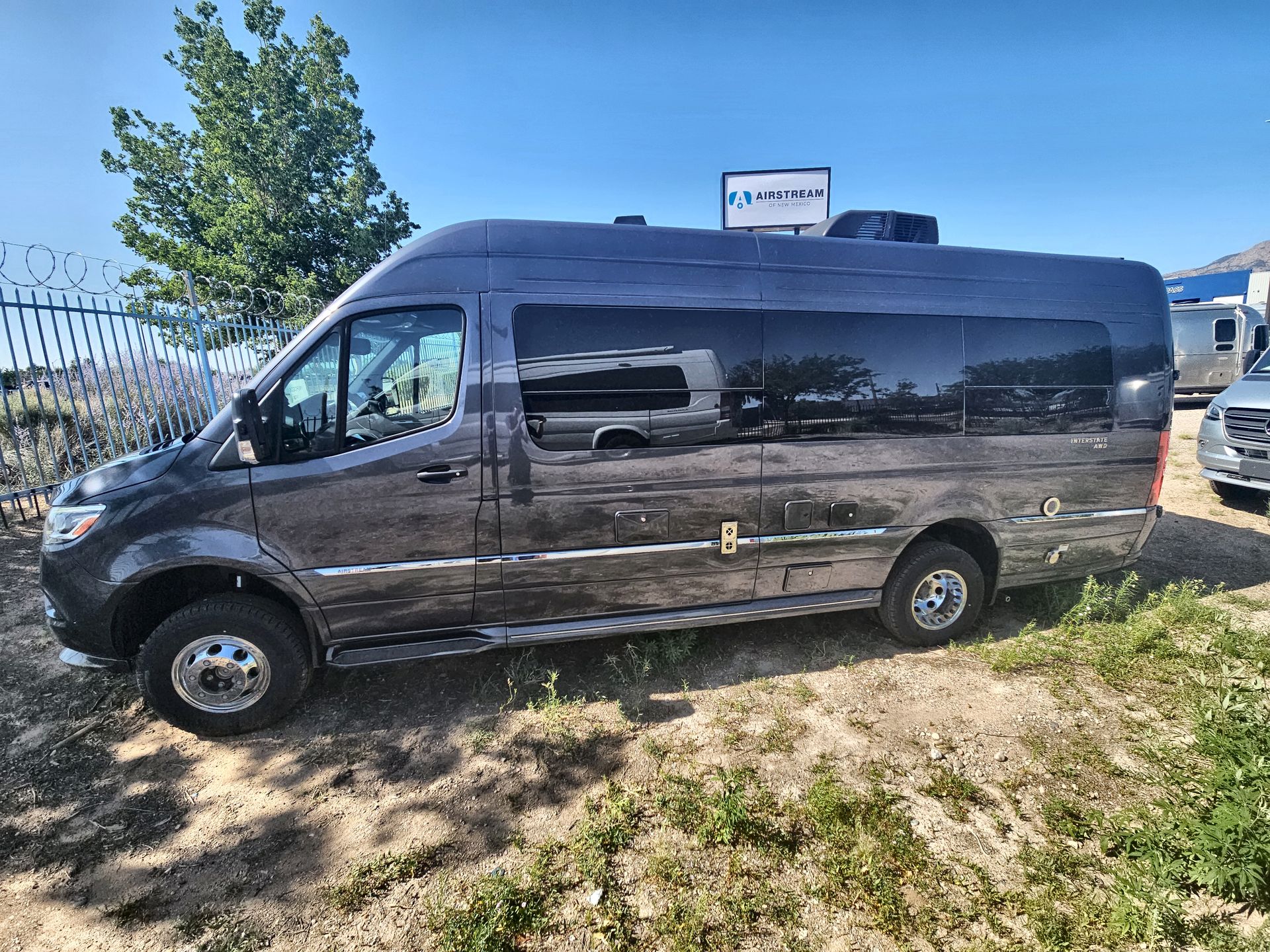 2025 Airstream 24GL Base