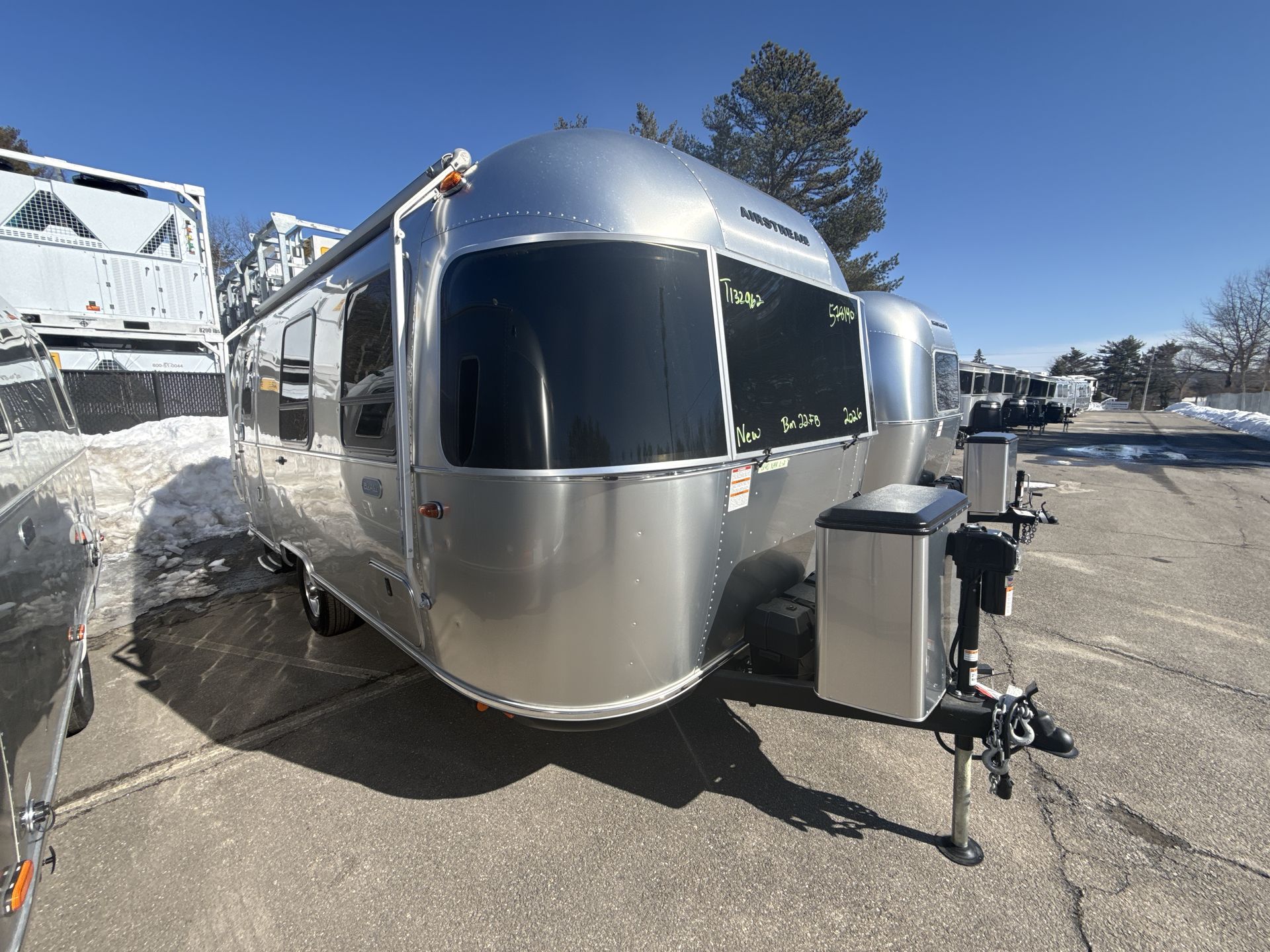 2026 Airstream 22FB Base