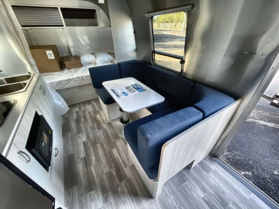 2026 Airstream 22FB Base