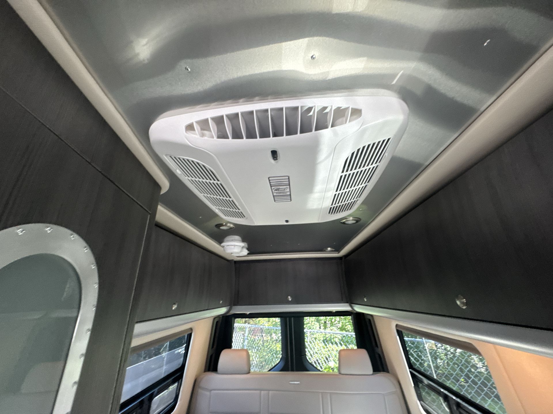 2026 Airstream 24GL Base